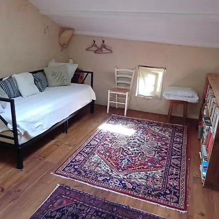 Les Preludes Feriehus Goudargues